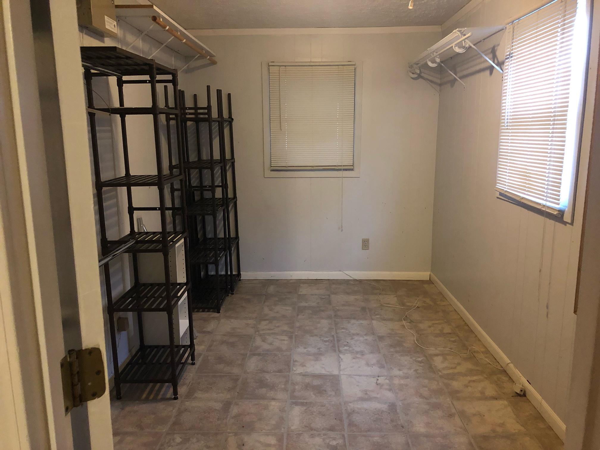 505 Washington Street Erwin, TN 37650 - Photo 11 of 18 image3 (1)