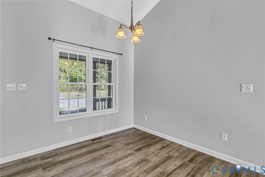 702 Old Glebe Point Road Burgess, VA 22432 - Photo 5 of 47 Gallery Image 5