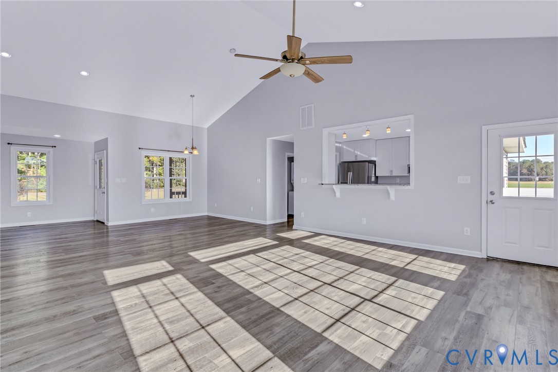 702 Old Glebe Point Road Burgess, VA 22432 - Photo 7 of 47 Gallery Image 7