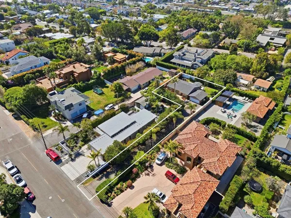 $2,750,000 | 637 North Rios Avenue, Solana Beach, CA 92075