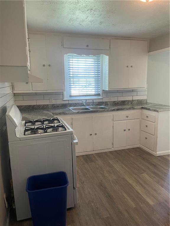 5941 Raytown Road Raytown, MO 64133 - Photo 26 of 38