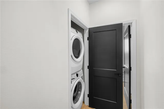 a house with swimming pool in front of it