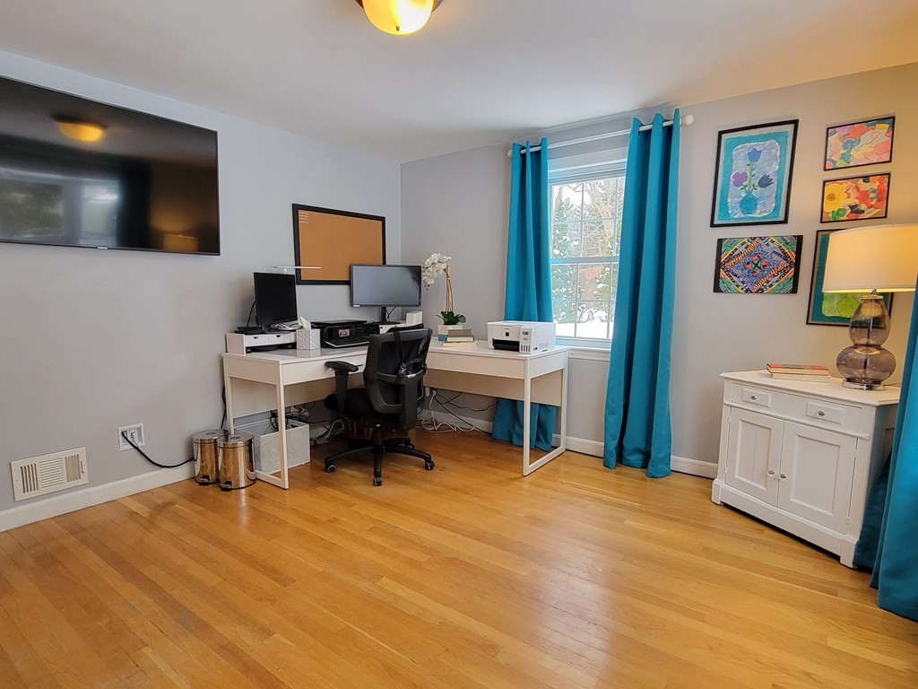 372 Chestnut Street Ashland, MA 01721 - Photo 23 of 30 Gallery Image 23