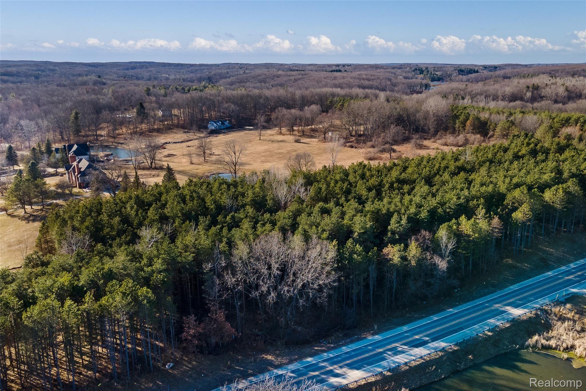 5375 Rochester Road Leonard, MI 48367 - Photo 3 of 49 AC_HowardLkRdRochesterRd_45.JPG