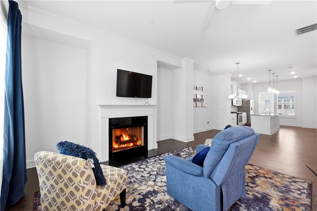 2161 Colvin Court Northwest Atlanta, GA 30318 - Photo 11 of 25