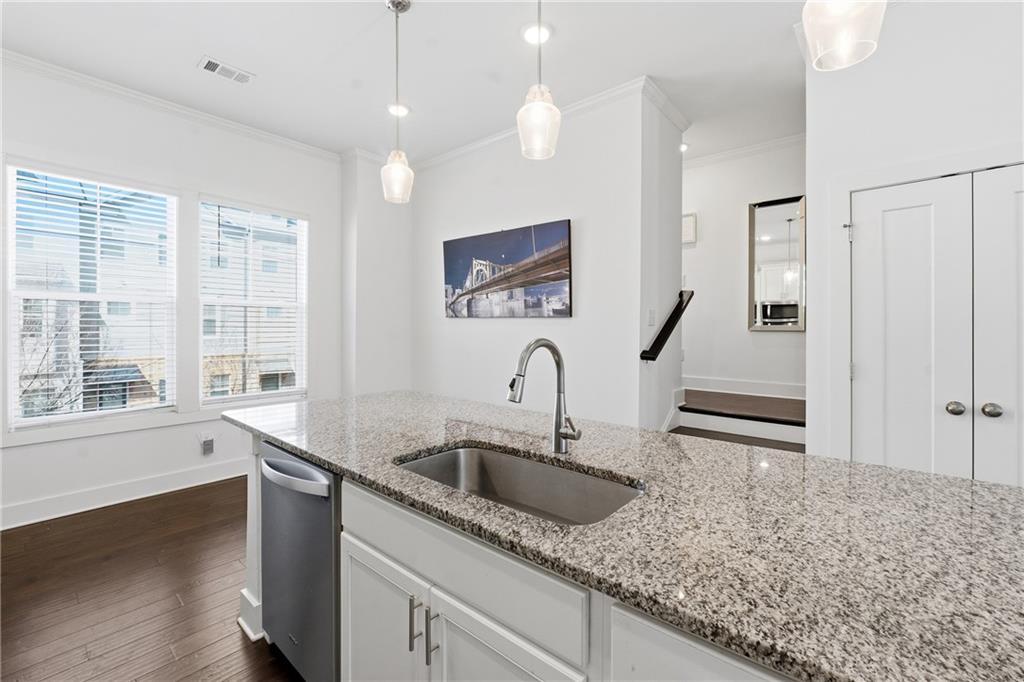 2161 Colvin Court Northwest Atlanta, GA 30318 - Photo 7 of 25