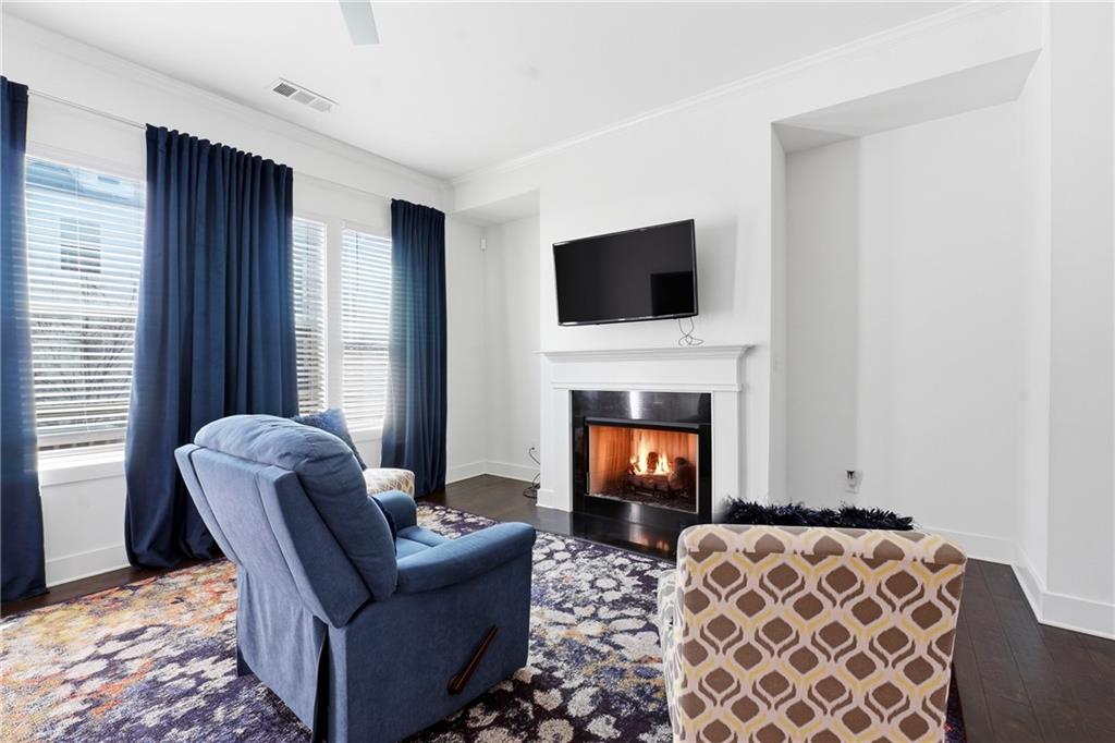 2161 Colvin Court Northwest Atlanta, GA 30318 - Photo 10 of 25