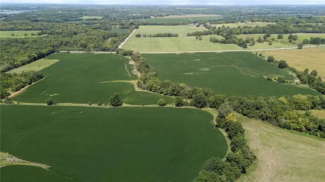 $396,500 | 2 West 311th Street, Paola, KS 66071