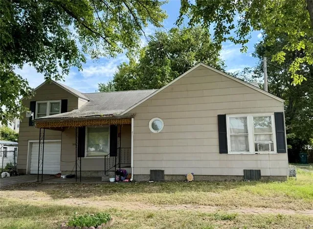 $44,000 | 310 South 24th Street, Parsons, KS 67357