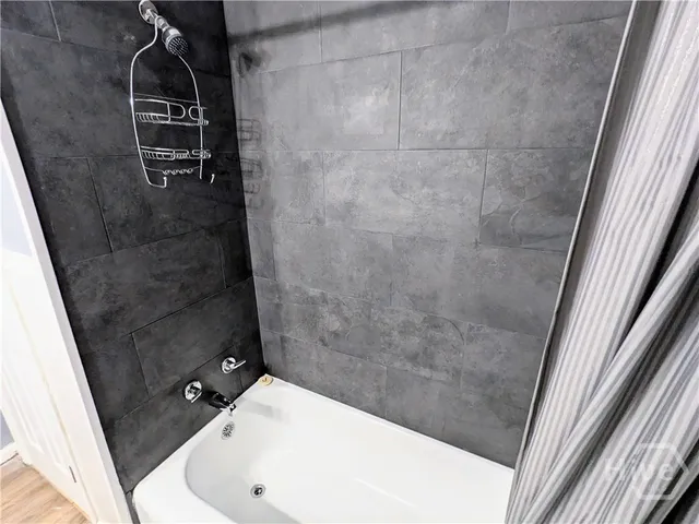 $2,500 | 614 East 37th Street, Savannah, GA 31401