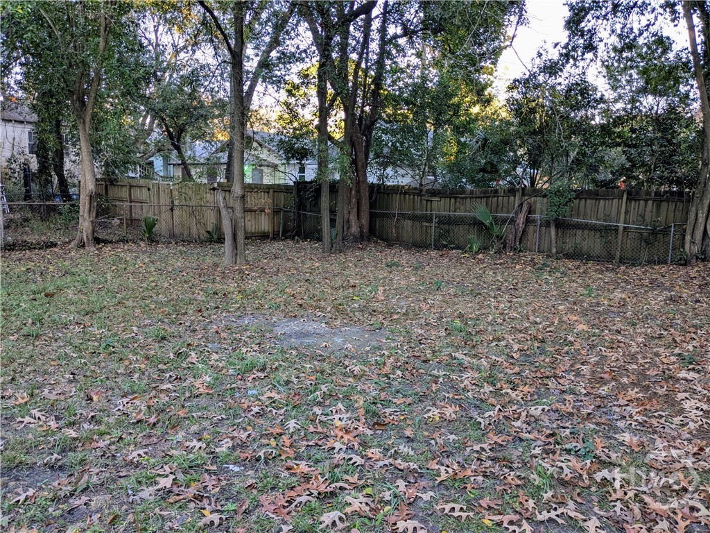 614 East 37th Street Savannah, GA 31401 - Photo 17 of 18