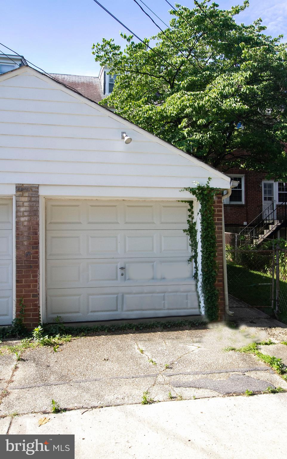 90 Dunkirk Road Baltimore, MD 21212 - Photo 40 of 41 1 car garage