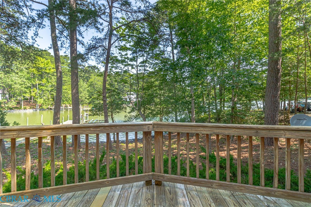 105 Emerald Cove Road Reedville, VA 22539 - Photo 36 of 50