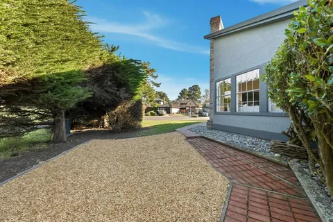 $1,950,000 | 370 Burning Tree Court, Half Moon Bay, CA 94019