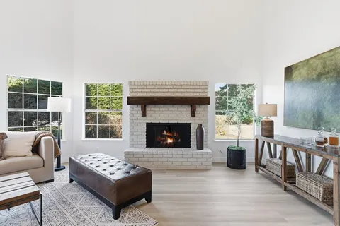 $1,950,000 | 370 Burning Tree Court, Half Moon Bay, CA 94019