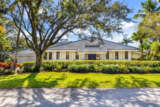 $27,000 | 301 Isla Dorada Boulevard, Coral Gables, FL 33143