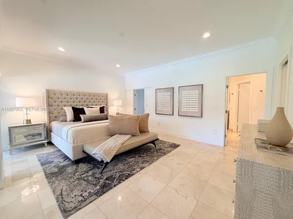 $19,000 | 301 Isla Dorada Boulevard, Coral Gables, FL 33143