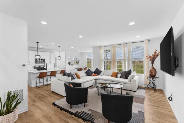 $524,000 | 3684 Kassidy Dr Grove, Grove City, OH 43123