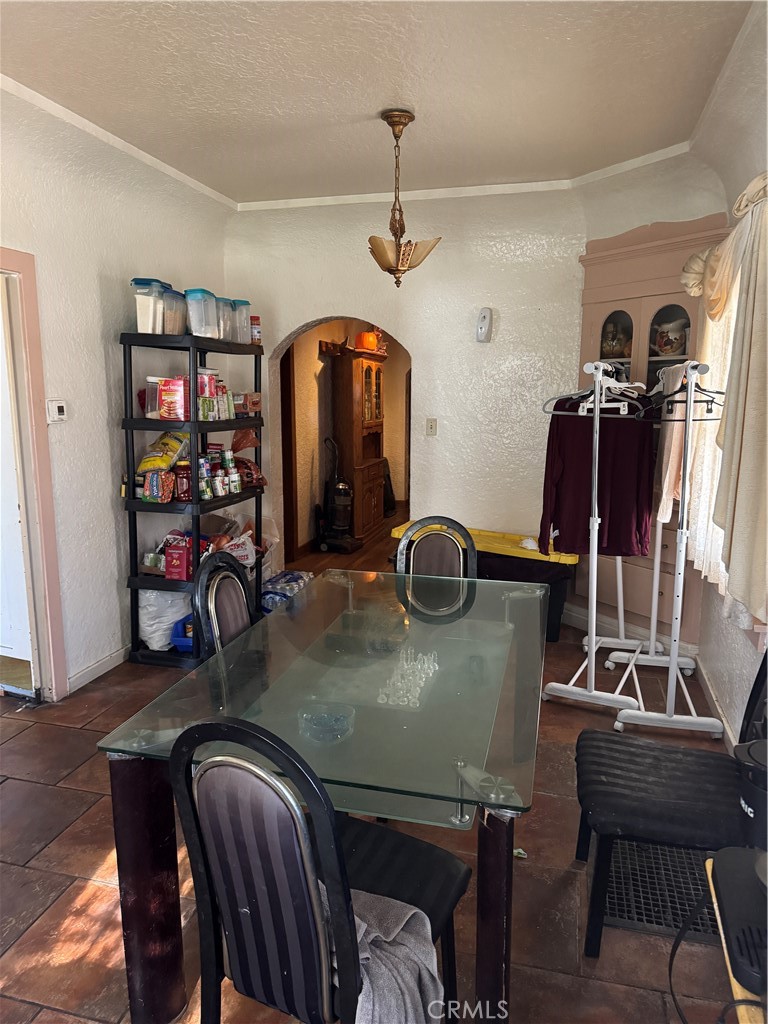 36708 Irwin Road Barstow, CA 92311 - Photo 10 of 16 Dining