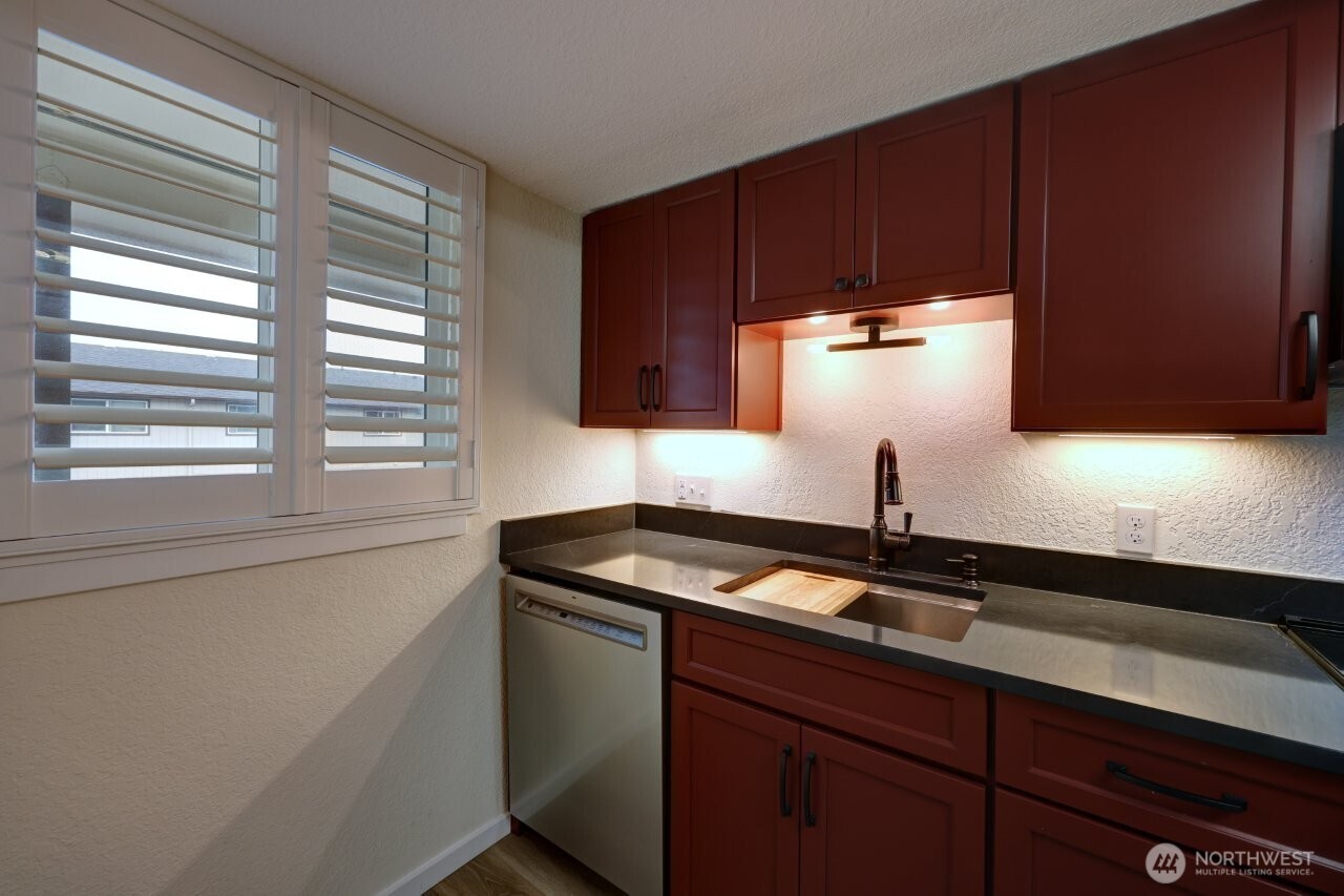 1420 48th Street, Unit B8 Long Beach, WA 98631 - Photo 11 of 27