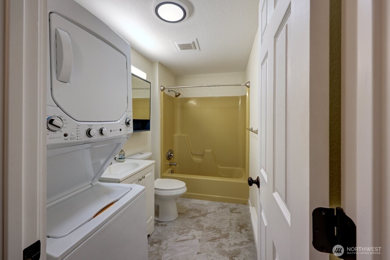 1420 48th Street, Unit B8 Long Beach, WA 98631 - Photo 18 of 27