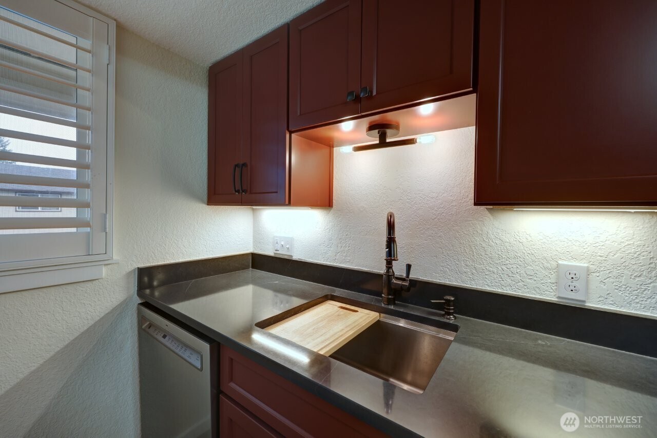 1420 48th Street, Unit B8 Long Beach, WA 98631 - Photo 10 of 27