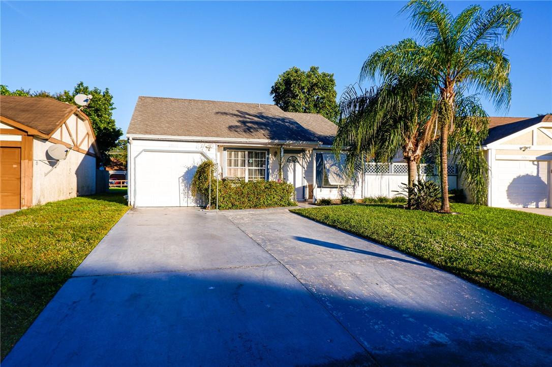 22888 Markham Way Boca Raton, FL 33428 - Photo 2 of 36 Photo 2