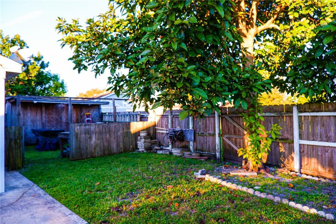 22888 Markham Way Boca Raton, FL 33428 - Photo 5 of 36 Photo 5