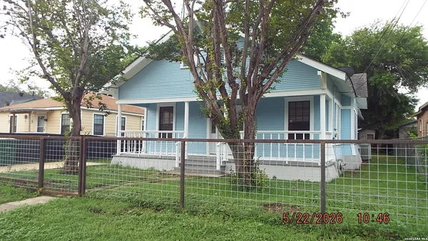 $2,200 | 234 East Sayers Avenue, San Antonio, TX 78214