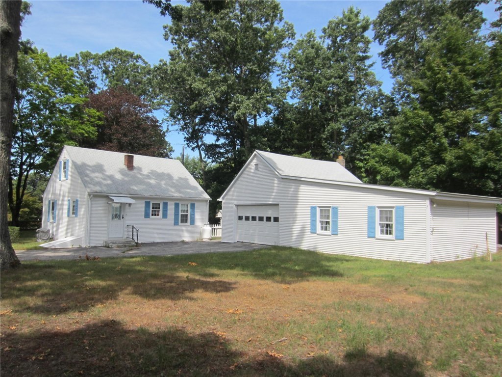 168 Phillips Hill Road Coventry, RI 02816 - Photo 4 of 23