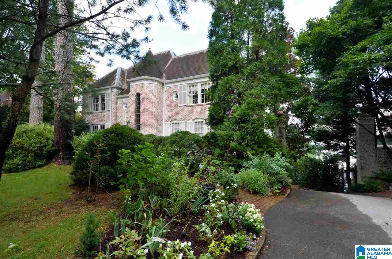 1606 Wellington Road Birmingham, AL 35209 - Photo 2 of 50