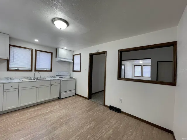 $145,000 | 1345 Glenn Avenue, Wabash, IN 46992