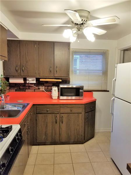 652 Highview Road Pittsburgh, PA 15234 - Photo 10 of 25