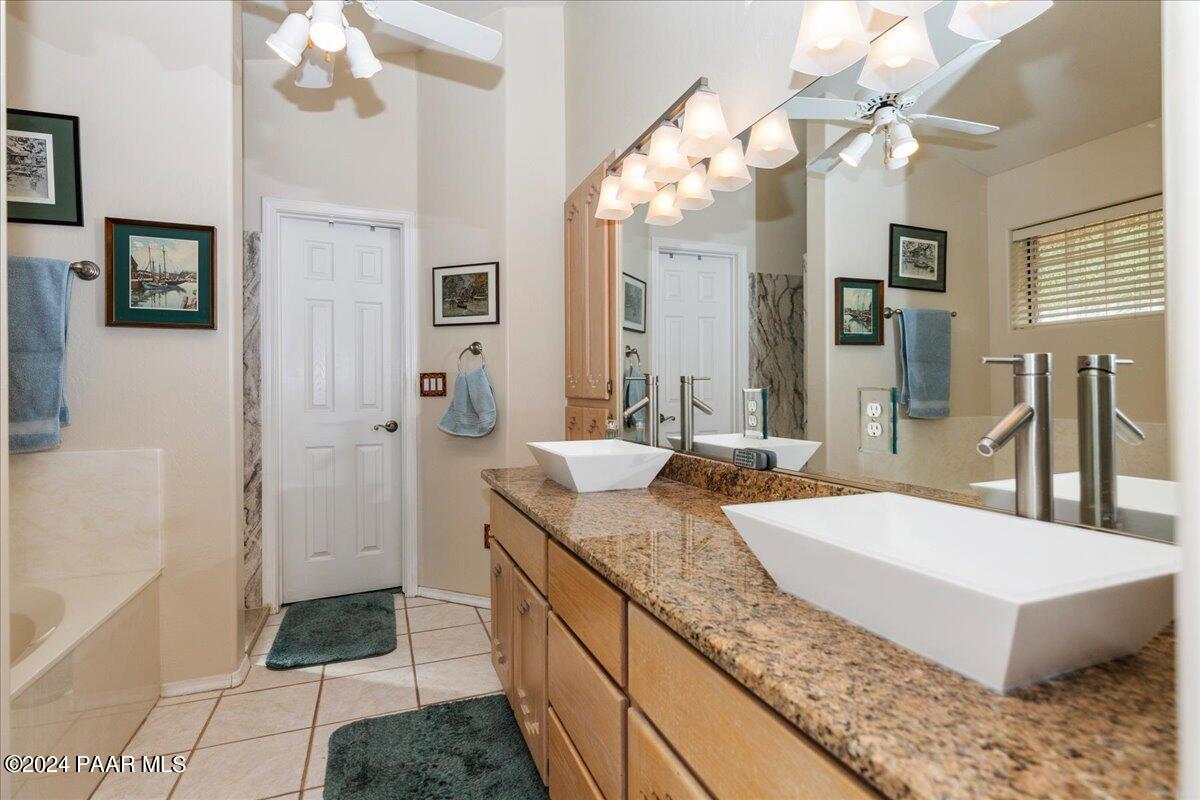 1291 Tanglewood Road Prescott, AZ 86303 - Photo 17 of 29 17-Master Bathroom