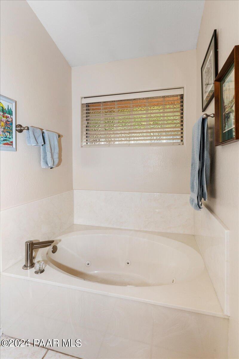 1291 Tanglewood Road Prescott, AZ 86303 - Photo 18 of 29 18-Master Bath