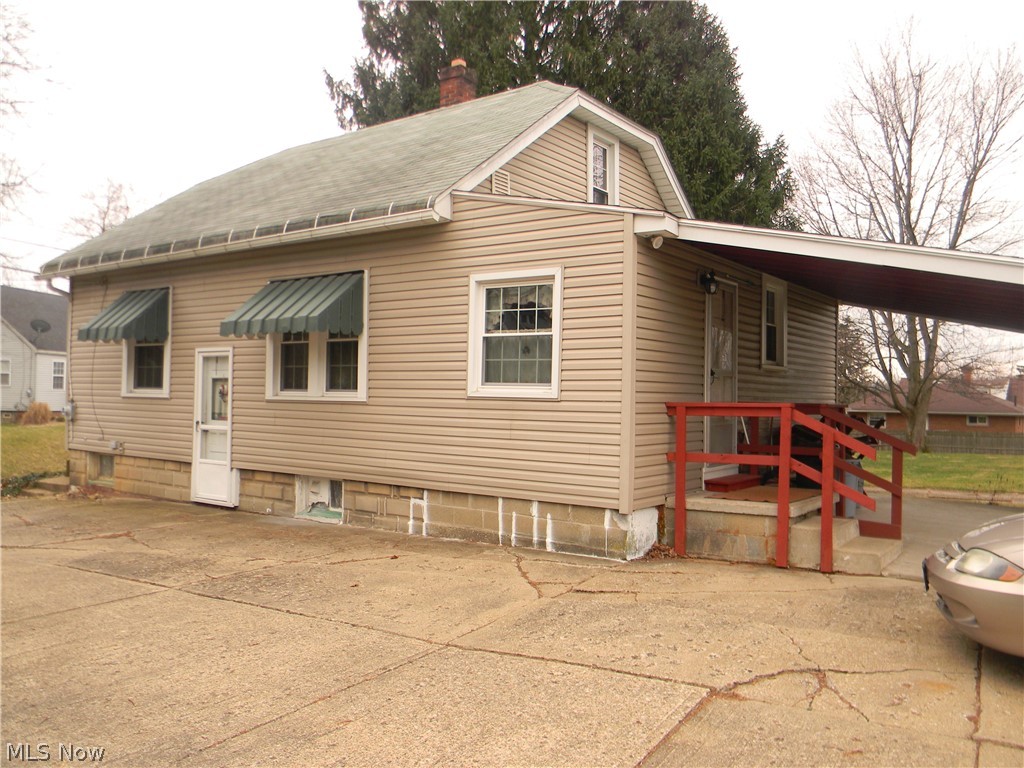 1609 Ferndale Road Northwest Canton, OH 44709 - Photo 1 of 4 Gallery Image 1