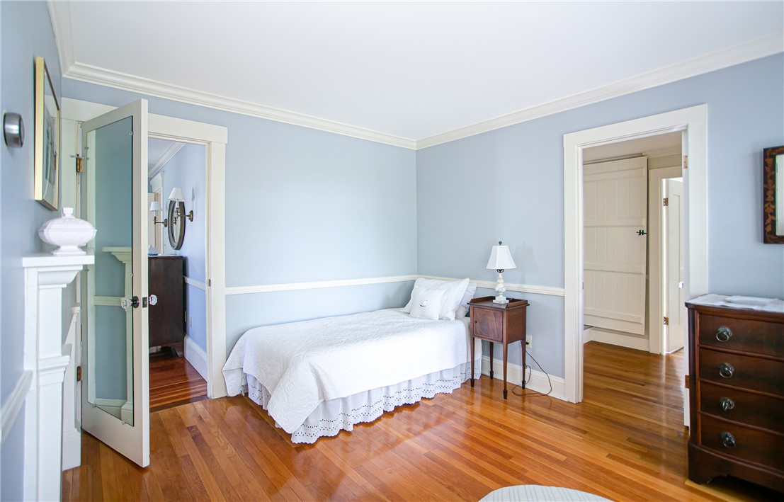 95 John Street Newport, RI 02840 - Photo 28 of 44