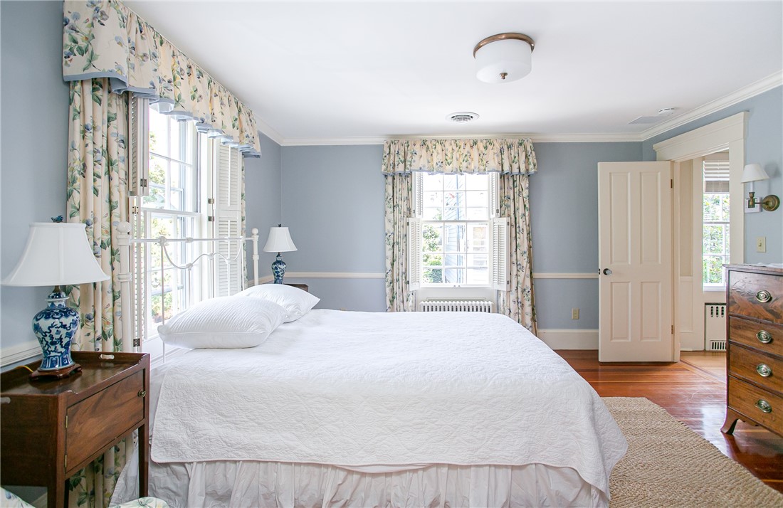95 John Street Newport, RI 02840 - Photo 31 of 44