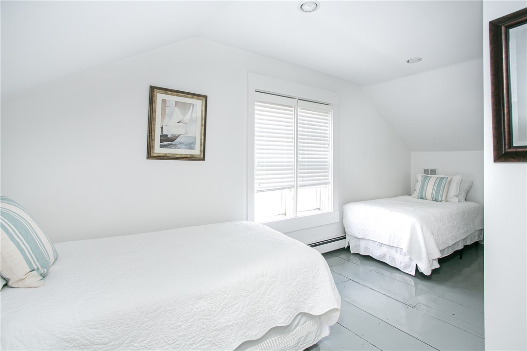 95 John Street Newport, RI 02840 - Photo 37 of 44 Third floor bedroom.