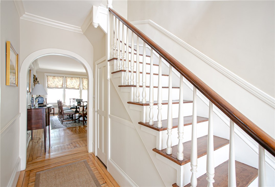 95 John Street Newport, RI 02840 - Photo 4 of 44