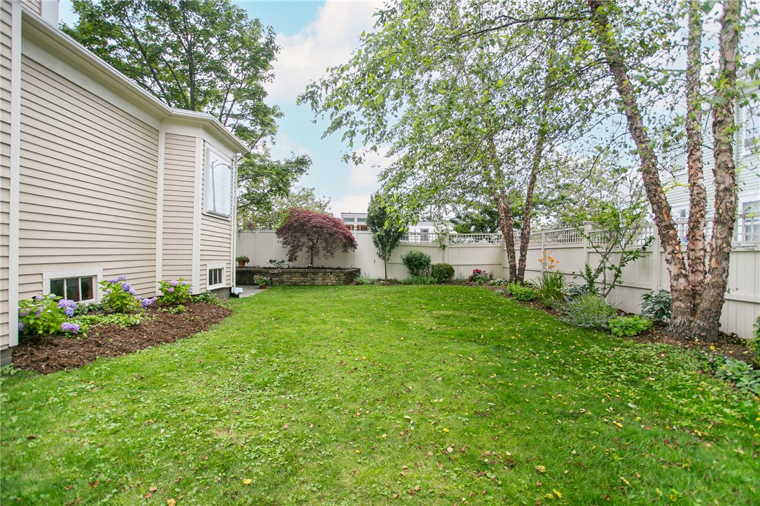 95 John Street Newport, RI 02840 - Photo 41 of 44