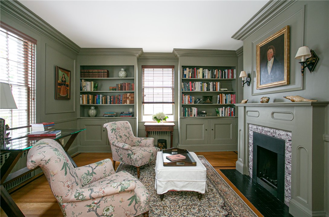 95 John Street Newport, RI 02840 - Photo 5 of 44