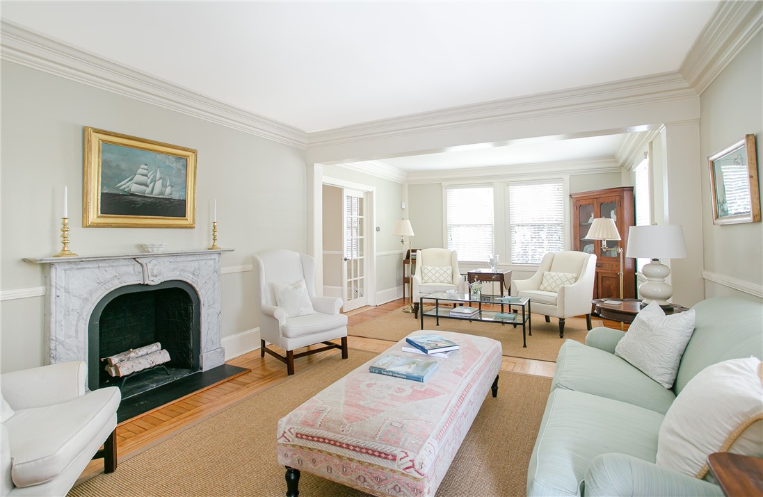 95 John Street Newport, RI 02840 - Photo 8 of 44