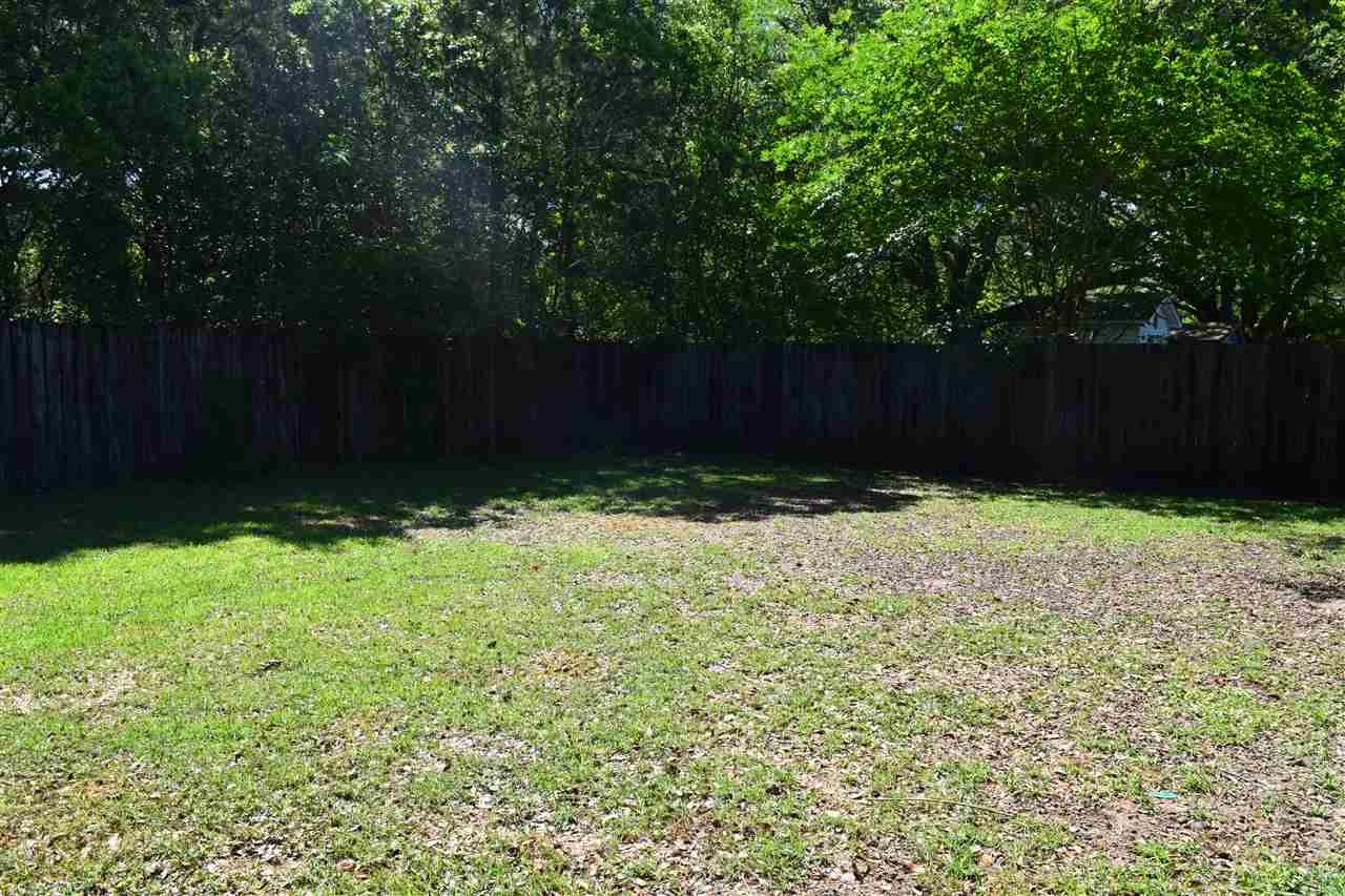 216 Woodsong Drive Foley, AL 36535 - Photo 41 of 44