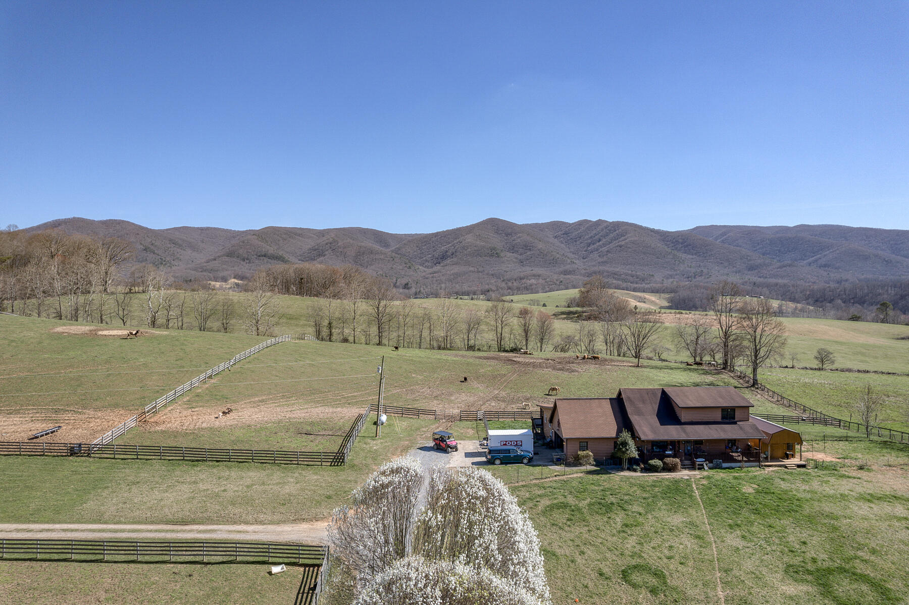 Cole Hollow Rd 49