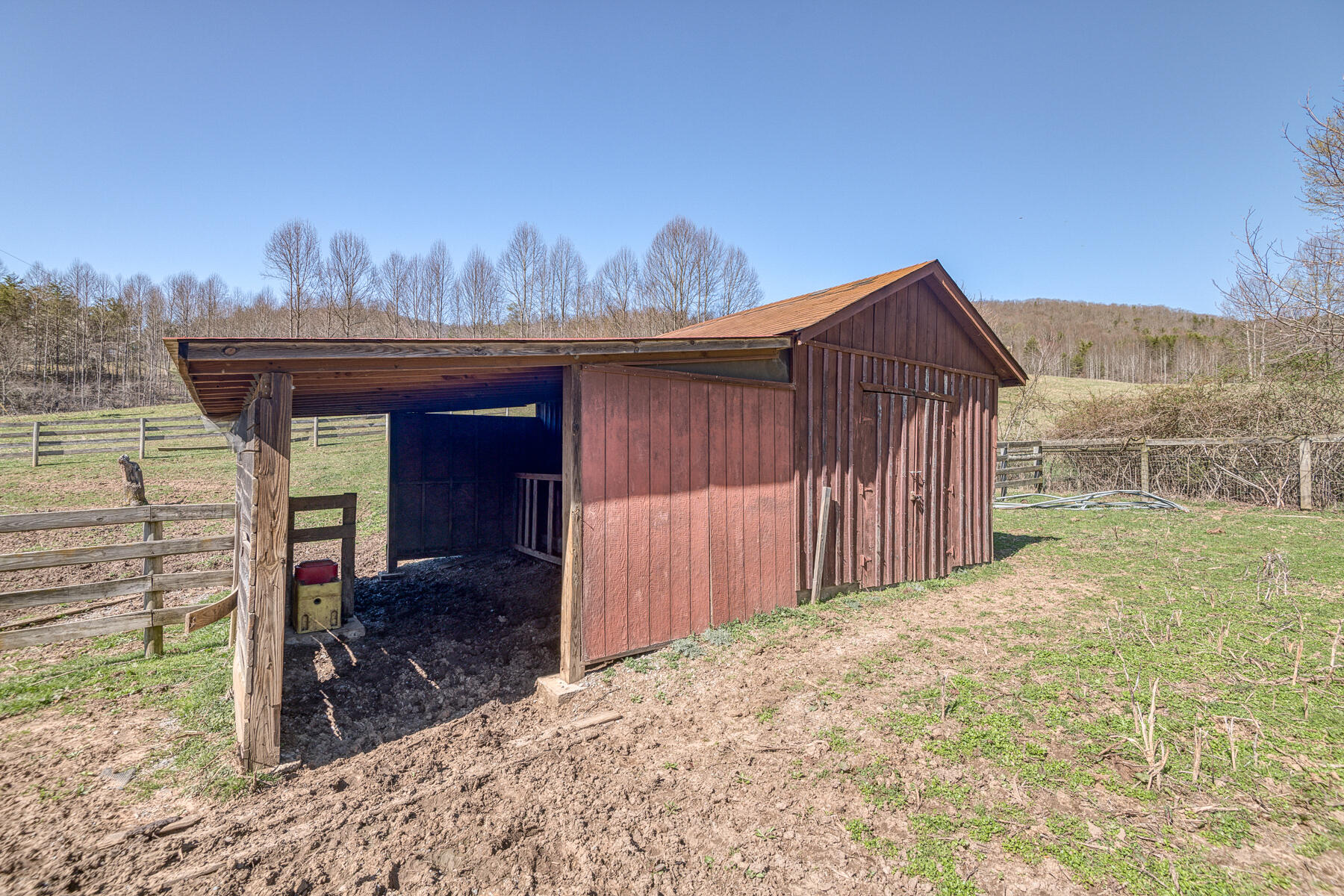 216 Cole Hollow Road Elizabethton, TN 37643 - Photo 57 of 70 Cole Hollow Rd 58