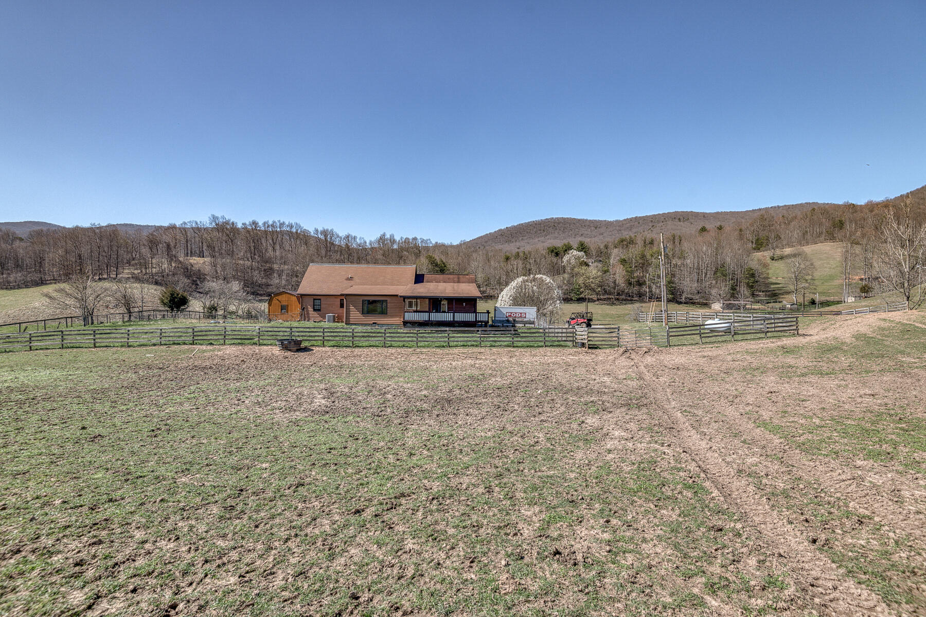 Cole Hollow Rd 64