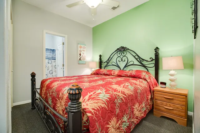 $995,000 | 2402 Bluewater Highway, Surfside Beach, TX 77541