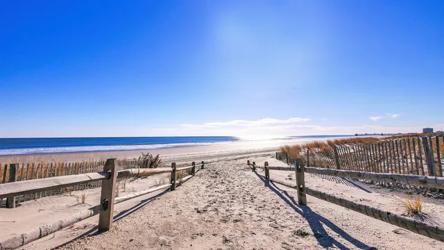 $20,000 | 108 South Newark Avenue, Unit AUGUST 1 AUGUST 14, Ventnor City, NJ 08406