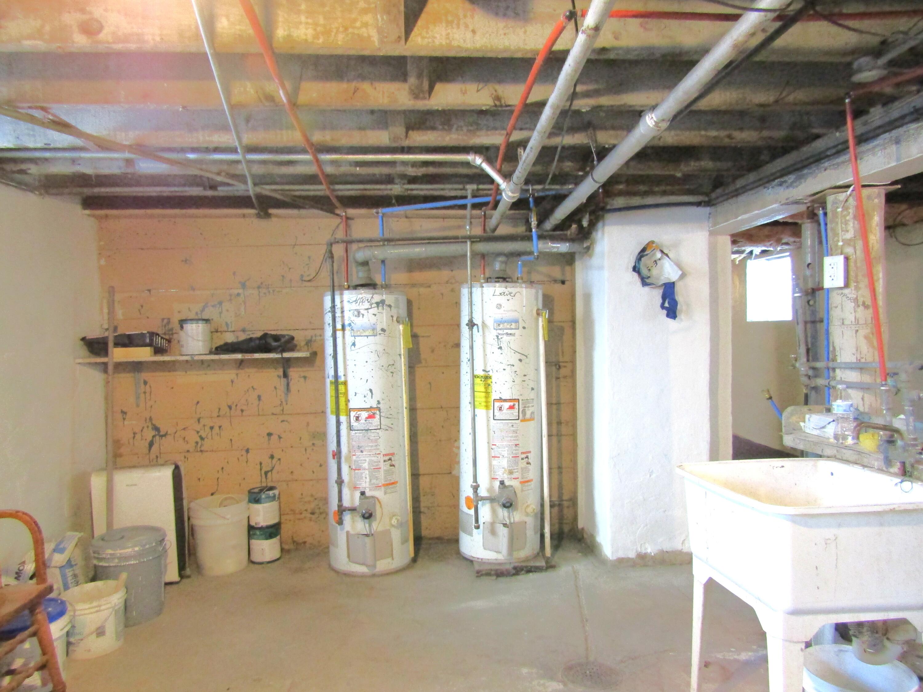 2119 South 14th Street Milwaukee, WI 53215 - Photo 12 of 27 IMG_2416